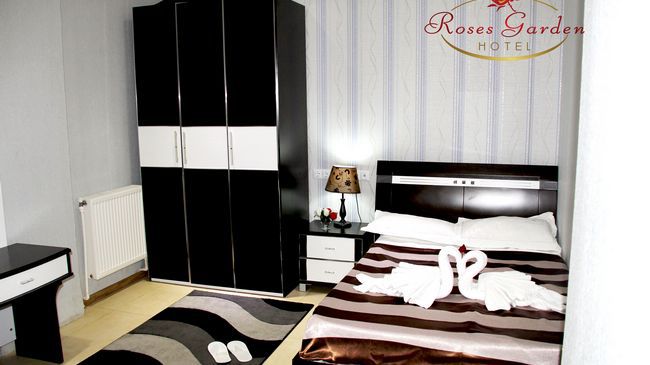 Roses Garden Hotel ティビリシ 部屋 写真